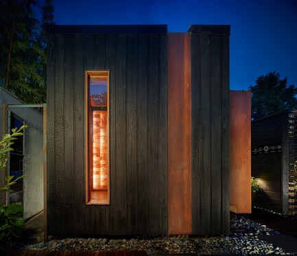 Press kit | 2000-01 - Press release | The WelPod - Circle Wellness Studios - Lifestyle - Exterior WelPod in  Vancouver BC offers&nbsp;a private  spa&nbsp;circuit reserved&nbsp;through  Airbnb for travellers&nbsp;and&nbsp;locals - Photo credit: Martin Knowles