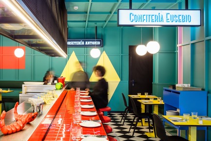 Dossier de presse | 3724-02 - Communiqué de presse | Las Chicas, Los Chicos y Los Maniquís Restaurant - EL EQUIPO CREATIVO - Design d’intérieur commercial - Crédit photo : Adrià Goula