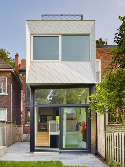 Press kit | 2942-01 - Press release | Updating Toronto's Existing Housing Stock - Reigo & Bauer - Residential Architecture - Photo credit: Tom Arban