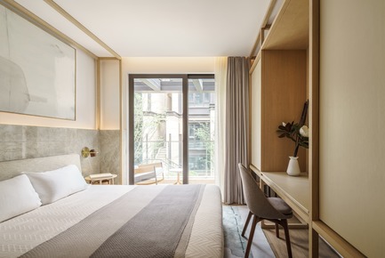 Press kit | 2718-01 - Press release | Jing'an Prime Land - Mason Studio - Residential Interior Design -    Townhouse A: master bedroom and private terrace<br>  - Photo credit: Seth Powers