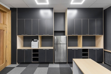 Press kit | 1299-02 - Press release | Collège Sainte-Anne: Planning and Development at the Service of Pedagogy - Taktik design - Commercial Interior Design - customised storage furniture&nbsp; - Photo credit: Maxime Brouillet