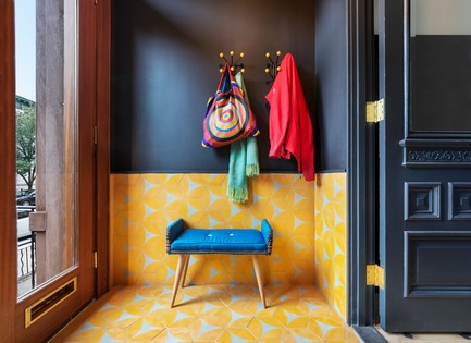 Press kit | 2875-07 - Press release | Crown Heights Brownstone - Barker Architecture Office - Residential Interior Design - Photo credit: Francis Dzikowski/OTTO