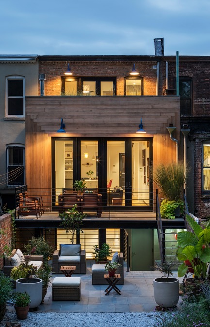 Press kit | 2875-07 - Press release | Crown Heights Brownstone - Barker Architecture Office - Residential Interior Design - Photo credit: Francis Dzikowski/OTTO