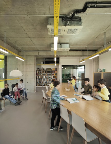 Dossier de presse | 3807-01 - Communiqué de presse | Ayb Middle School - Storaket Architectural Studio - Architecture institutionnelle - Crédit photo : Sona Manukyan &amp; Ani Avagyan&nbsp;