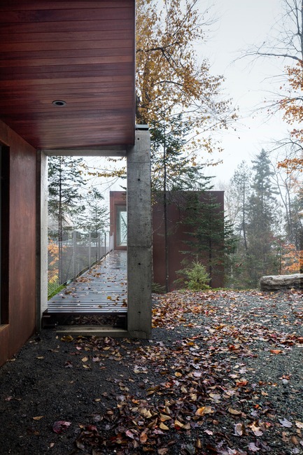 Press kit | 720-13 - Press release | Residence "Dans l'Escarpement" - yh2 - Residential Architecture - Photo credit: Maxime Brouillet