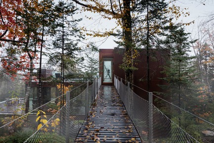 Press kit | 720-13 - Press release | Residence "Dans l'Escarpement" - yh2 - Residential Architecture - Photo credit: Maxime Brouillet