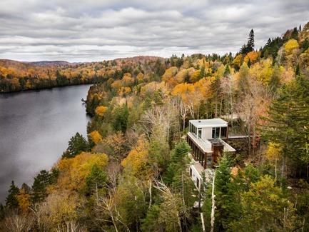 Press kit | 720-13 - Press release | Residence "Dans l'Escarpement" - yh2 - Residential Architecture - Photo credit: Maxime Brouillet
