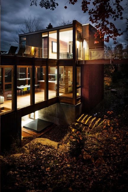 Press kit | 720-13 - Press release | Residence "Dans l'Escarpement" - yh2 - Residential Architecture - Photo credit: Maxime Brouillet