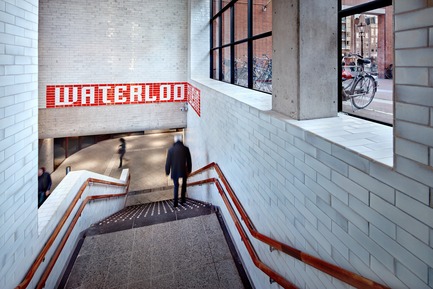 Dossier de presse | 3271-01 - Communiqué de presse | Metro Oostlijn - GROUP A - Architecture institutionnelle - Waterlooplein - Crédit photo : Digidaan, Amsterdam
