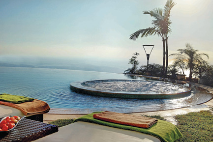 Dossier de presse | 3917-01 - Communiqué de presse | Senses, a Nature-Embedded Pool-House - Wael Farran Studio - Architecture résidentielle - Crédit photo : Genia Maalouf