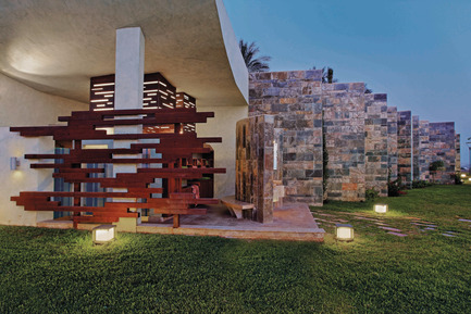 Dossier de presse | 3917-01 - Communiqué de presse | Senses, a Nature-Embedded Pool-House - Wael Farran Studio - Architecture résidentielle - Crédit photo : Genia Maalouf