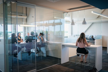 Dossier de presse | 774-10 - Communiqué de presse | L’Ordre des architectes du Québec dévoile les gagnants de ses Prix d’excellence en architecture 2019 - Ordre des architectes du Québec (OAQ) - Concours - Olympe_ BMDarch - Crédit photo :           Dave Tremblay (1Px Photographie) et Premier Tech 
