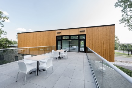 Dossier de presse | 774-10 - Communiqué de presse | L’Ordre des architectes du Québec dévoile les gagnants de ses Prix d’excellence en architecture 2019 - Ordre des architectes du Québec (OAQ) - Concours - PavillonNetZero_BBBL - Crédit photo : David Boyer