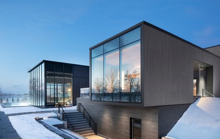 Dossier de presse | 774-10 - Communiqué de presse | L’Ordre des architectes du Québec dévoile les gagnants de ses Prix d’excellence en architecture 2019 - Ordre des architectes du Québec (OAQ) - Concours - StromSpaVieux-Quebec_LEMAYMICHAUD - Crédit photo : Adrien Williams