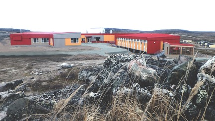 Dossier de presse | 612-14 - Communiqué de presse | Trois nouveaux directeurs nommés au sein d’EVOQ Architecture, assurant la pérennité de l’entreprise. - EVOQ Architecture - Architecture institutionnelle -  Centre de réadaptation pour jeunes filles, Inukjuak, Nunavik, QC&nbsp;&nbsp;- en consortium avec CGA - Crédit photo : EVOQ Architecture