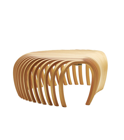 Dossier de presse | 1037-01 - Communiqué de presse | the Ribs Bench - DesignByThem - Design industriel
