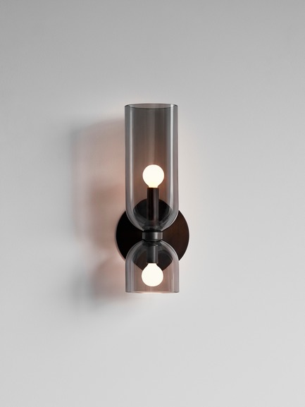 Press kit | 1665-03 - Press release | Lightmaker Studio Reimagines the Wall Sconce at ICFF 2019 in New York City - Lightmaker Studio - Lighting Design - Edie - Photo credit: Lisa Petrole