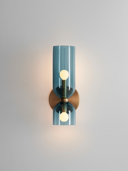 Press kit | 1665-03 - Press release | Lightmaker Studio Reimagines the Wall Sconce at ICFF 2019 in New York City - Lightmaker Studio - Lighting Design - Edie - Photo credit: Lisa Petrole