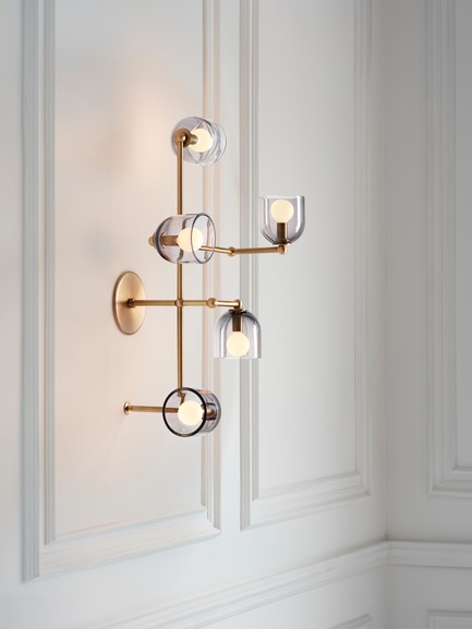 Press kit | 1665-03 - Press release | Lightmaker Studio Reimagines the Wall Sconce at ICFF 2019 in New York City - Lightmaker Studio - Lighting Design - Parallel&nbsp; - Photo credit: Lisa Petrole