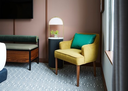 Press kit | 2718-02 - Press release | Kimpton Saint George Hotel - Mason Studio - Commercial Interior Design - Guest suite - Photo credit: Naomi Finlay