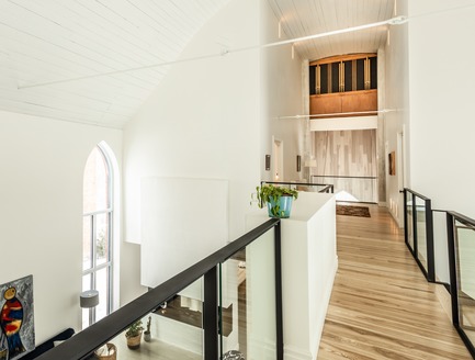 Press kit | 1776-06 - Press release | "Résidence de l’église":A Neo-Gothic Architecture with a Contemporary Character - Fabelta, Systèmes de fenestration - Residential Architecture