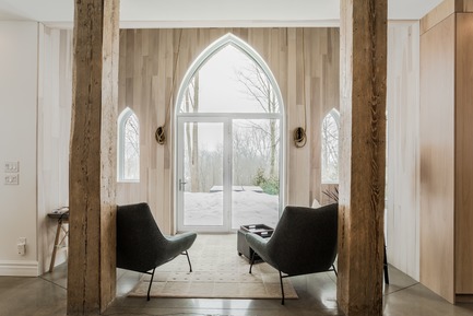 Press kit | 1776-06 - Press release | "Résidence de l’église":A Neo-Gothic Architecture with a Contemporary Character - Fabelta, Systèmes de fenestration - Residential Architecture