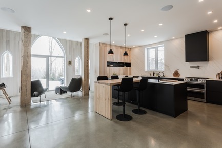 Press kit | 1776-06 - Press release | "Résidence de l’église":A Neo-Gothic Architecture with a Contemporary Character - Fabelta, Systèmes de fenestration - Residential Architecture