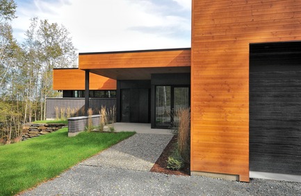 Press kit | 3463-02 - Press release | Up There ! - ESPACE VITAL architecture - Residential Architecture - Entrance - Photo credit: Stéphane Lemire<br>