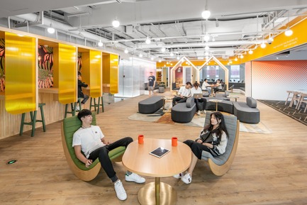 Dossier de presse | 3593-02 - Communiqué de presse | SOHO 3Q Coworking Spaces:the Story of Creating the First CoworkingSpaces in China - anySCALE Architecture Design - Design d’intérieur commercial - SOHO 3Q SHENZHEN - Crédit photo :  SOHO China 