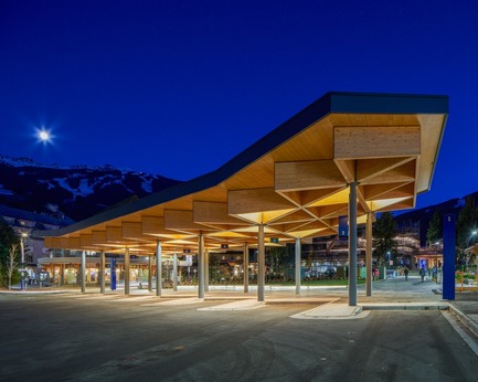 Press kit | 1615-05 - Press release | The Illuminating Engineering Society of BC announces its 2019 ‘Vision Award’ recipients - IESBC - Lighting Design - The Whistler Gateway Loop (AES Engineering) located in&nbsp;Whistler, BC received an Award of Merit for Outdoor Lighting Design.&nbsp; - Photo credit: Andrew Latreille