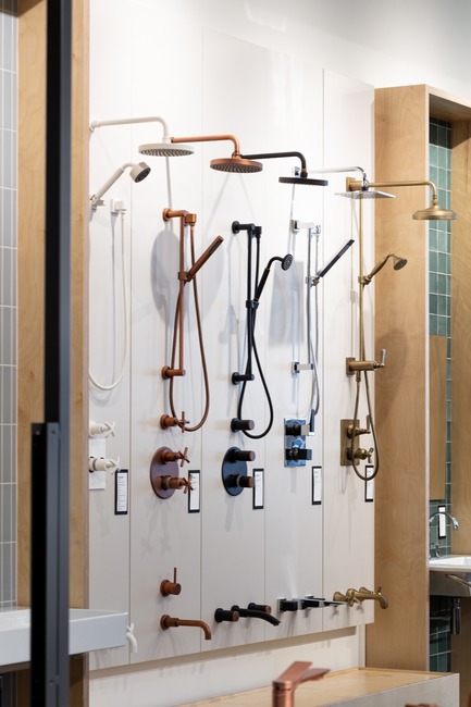 Dossier de presse | 846-29 - Communiqué de presse | Céragrès s’installe à Laval et ouvre les portes de son plus grand atelier-boutique au Canada - Céragrès - Design d’intérieur commercial - Crédit photo : Céragrès