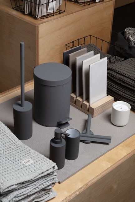 Dossier de presse | 846-29 - Communiqué de presse | Céragrès s’installe à Laval et ouvre les portes de son plus grand atelier-boutique au Canada - Céragrès - Design d’intérieur commercial - Crédit photo : Céragrès