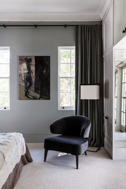 Press kit | 2887-07 - Press release | Darling Point - Alexander &CO. - Residential Interior Design -  Alexander &amp;CO_Darling Point_Bedroom  - Photo credit: Photography by Tom Ferguson | Editorial Styling by Claire Delmar