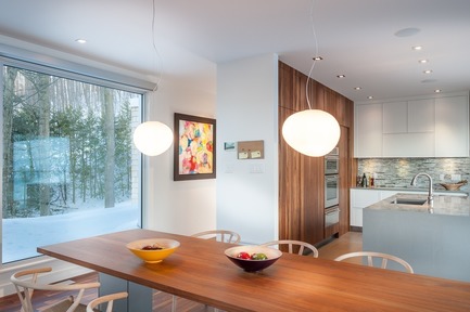 Dossier de presse | 1536-01 - Communiqué de presse | La Poudreuse - Luc Plante architecture + design - Architecture résidentielle - La Poudreuse - Crédit photo : Jean-Guy Lambert photographe