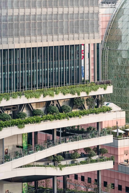 Dossier de presse | 1799-03 - Communiqué de presse | Une oasis urbaine sur l'intersection la plus fréquentée de Shanghai - Jacques Ferrier Architecture et Sensual City Studio - Architecture commerciale - Crédit photo : Jacques Ferrier Architecture / Photo Luc Boegly