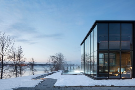 Press kit | 3187-01 - Press release | Strøm Nordic Spa Old Quebec Is a Finalist at the International Hotel & Property Awards: Voting is Open - Strøm Nordic Spa - Commercial Architecture - Photo credit: Adrien Williams