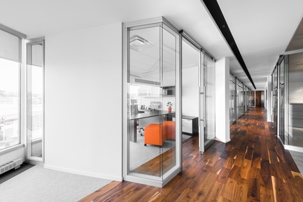 Dossier de presse | 1536-03 - Communiqué de presse | Gravel², bureau d’avocats - Luc Plante architecture + design - Design d’intérieur commercial - Gravel², bureau d’avocats par Luc Plante architecture + design - Crédit photo : Boyer média