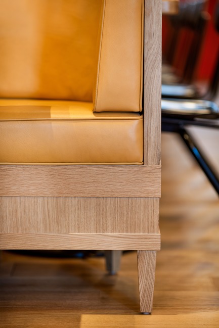 Dossier de presse | 1180-03 - Communiqué de presse | BlazysGérard signe l’aménagement du restaurant Dandy:quand sobriété rime avec raffinement - BlazysGérard - Design d’intérieur commercial - Crédit photo : Adrien Williams