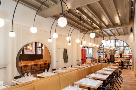 Dossier de presse | 1180-03 - Communiqué de presse | BlazysGérard signe l’aménagement du restaurant Dandy:quand sobriété rime avec raffinement - BlazysGérard - Design d’intérieur commercial - Crédit photo : Adrien Williams