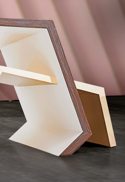 Dossier de presse | 3917-03 - Communiqué de presse | FORMITABLE©Collection - Wael Farran Studio - Produit - <p style=""> PARADOX -  COFFEE TABLE <br style="">Life and death. Positive and negative. Night and day. Humans are walking paradoxes. Torn between two equal forces: the positive and the negative. What would you choose? To which side would you go? This center table is made of new wood banana matt veneer and brass. It features an elevated center and two sides, one of which is slanted while the other is straight. <br style="">PIECE DIMENSIONS: W: 105 cm D: 60 cm H: 45 cm. </p> - Crédit photo : WAEL KHOURY PHOTOGRAPHY