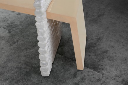 Dossier de presse | 3917-03 - Communiqué de presse | FORMITABLE©Collection - Wael Farran Studio - Produit -  TRUST -  SIDE TABLE <p class="" style="">Trust is the glue of life. It's the most essential ingredient in human relations. It's the foundational principle that holds all relationships. Trust makes us vulnerable, yet without trust we can’t find love or joy in relationships. This side table is represented in a massif Carrara marble, hand-carved with a twisted brass form. The two tables trust each other. “You can lean on me,” says one to the other. <br>PIECE DIMENSIONS: W: 40cm L: 55cm H: 50cm </p> - Crédit photo : WAEL KHOURY PHOTOGRAPHY