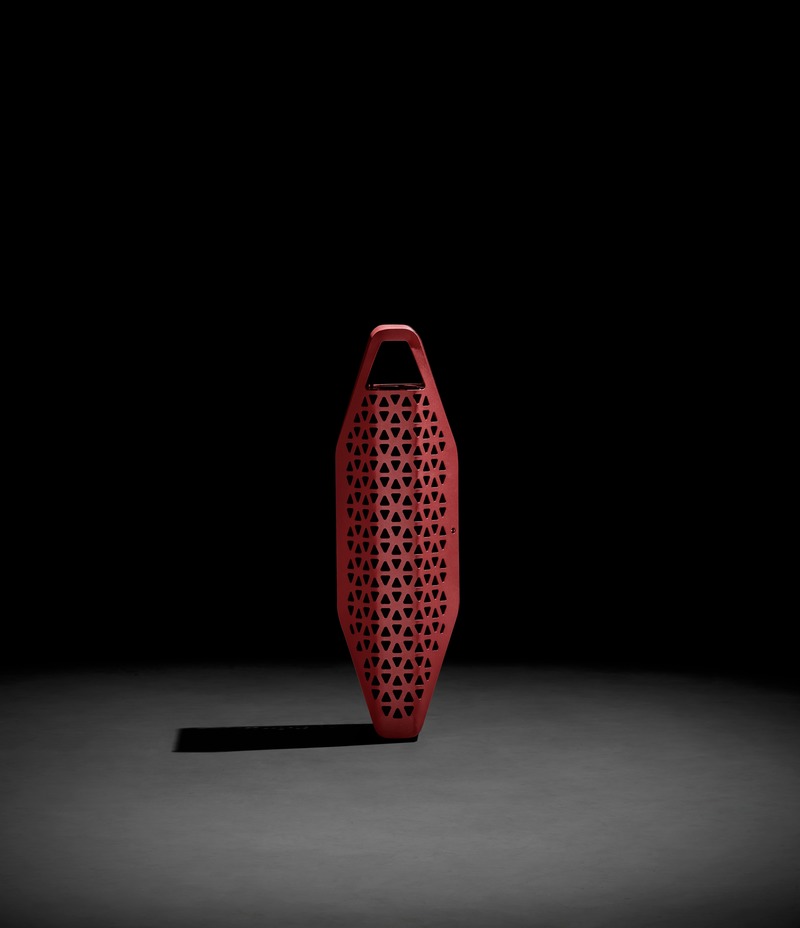 Press kit | 3937-01 - Press release | ARPINO wins RED DOT Award Best of the Best - Urban Design - ARPINO Design - Product - <p>Litter Bin OXS</p> - Photo credit: Paulo Carvalho – www.paulocarvalhophotographer.com