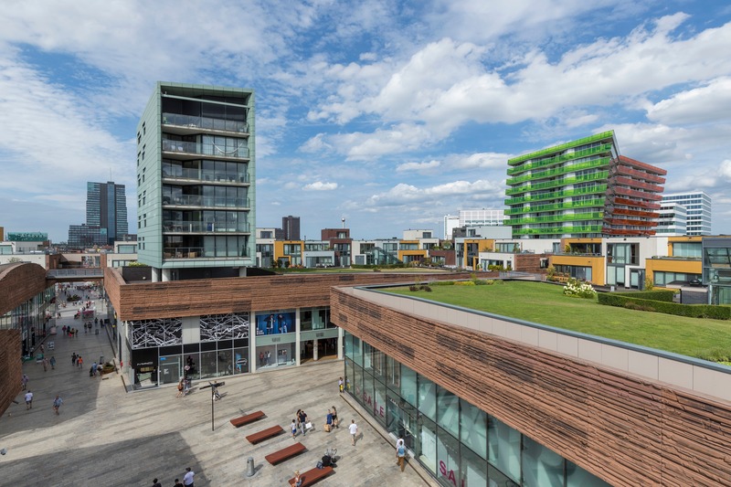 Press kit | 3966-01 - Press release | The World’s Greatest Names in Architecture on less than a Square Kilometre of Reclaimed Land - Almere City Marketing - Urban Design - Citadel by Christian de Portzamparc - Photo credit: Maarten Feenstra / Almere City Marketing