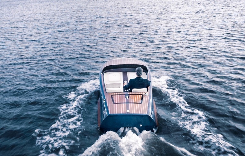 Dossier de presse | 3319-04 - Communiqué de presse | Beau Lake introduces the Tahoe ’14 and Lugano ’14 Electric Runabouts - Beau Lake - Produit - Crédit photo : Olivier Staub