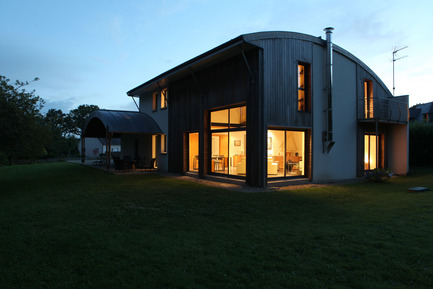 Press kit | 949-02 - Press release | A bioclimatic house in Pluvigner, Brittany - Patrice Bideau - Residential Architecture - Photo credit: Armel Istin