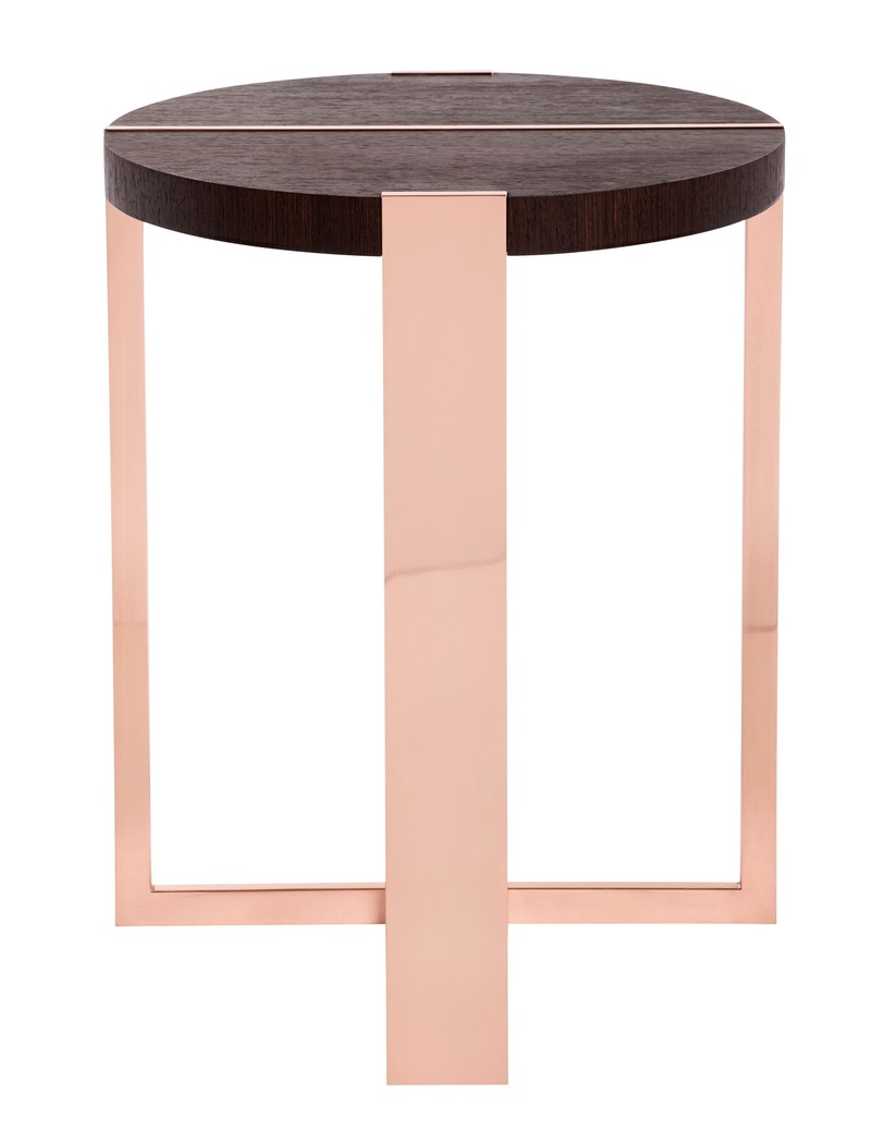Dossier de presse | 3701-01 - Communiqué de presse | Powell & Bonnell Launch 10 New Products - Powell & Bonnell - Produit - <p class="">Trocadero Cocktail Table </p><p class="" style=""> <br></p><p class="">Depending upon from which angle it is viewed the “Trocadero” table reveals a decidedly different persona. Its metal frame solidly grips the top while at the same time bisecting it. </p> - Crédit photo : Margaret Mulligan 
