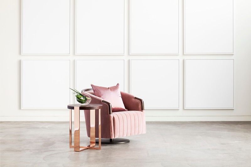 Dossier de presse | 3701-01 - Communiqué de presse | Powell & Bonnell Launch 10 New Products - Powell & Bonnell - Produit - Crédit photo : Margaret Mulligan