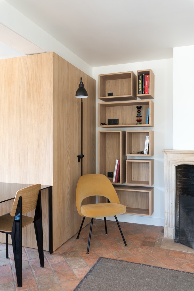 Press kit | 2180-03 - Press release | Seaside House - Martins | Afonso atelier de design - Residential Interior Design - Bookcase - Photo credit: Mickaël Martins Afonso