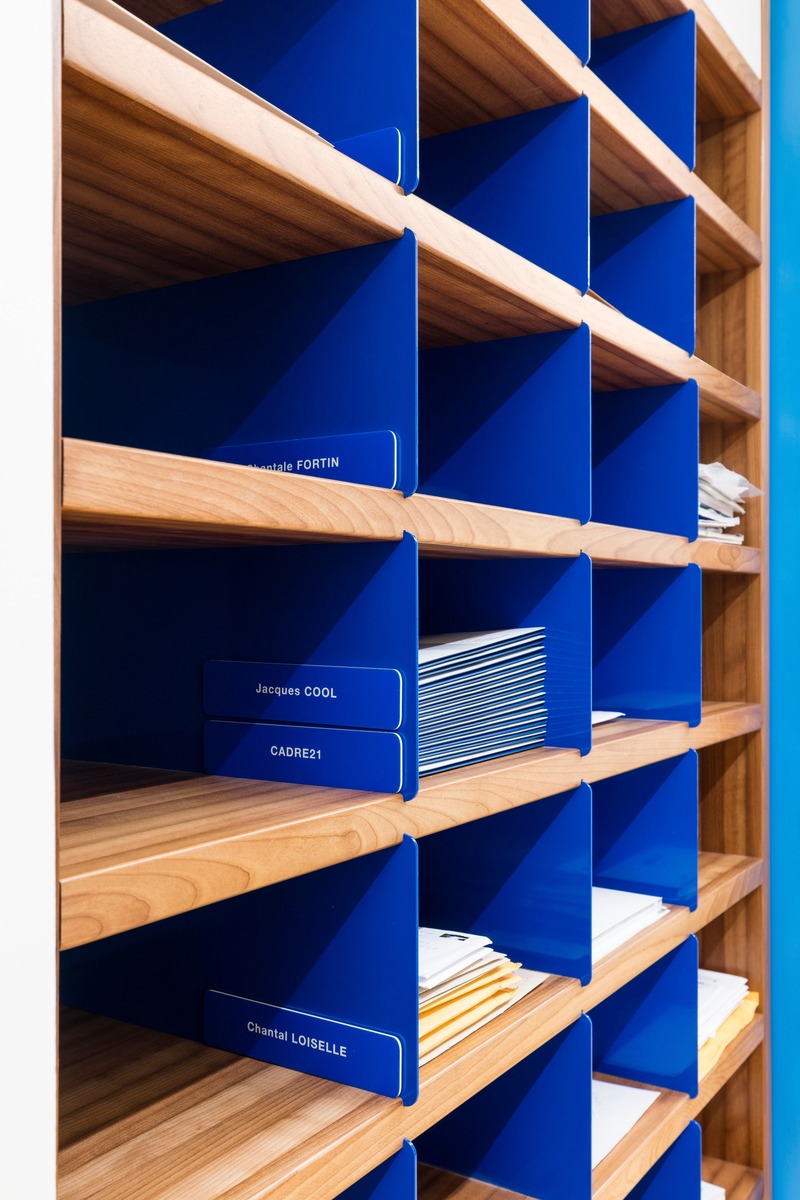Press kit | 1299-04 - Press release | A bold transformation, a professional and innovative environment - Taktik design - Institutional Architecture -         <p class="">Pigeonhole detail</p> - Photo credit: Maxime Brouillet