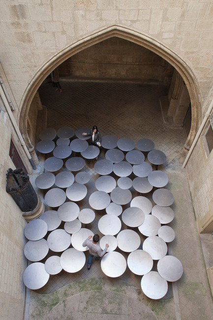 Dossier de presse | 982-03 - Communiqué de presse | Le septième Festival des Architectures Vives, un réel succès ! - Association Champ Libre - Festival des Architectures Vives (FAV) - Évènement + Exposition - NE DERANGEZ PAS MES CERCLES - Crédit photo : Festival des Architectures Vives